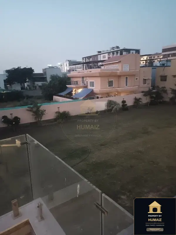3,000 Sq. Yd. 10-Bedroom Luxury Villa in DHA Phase 8 For Sale in DHA Phase 8 Karachi — Photograph 6