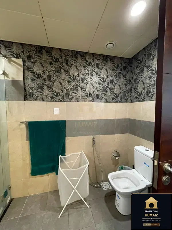2-Bedroom Luxury Apartment (Sea Facing, 4 Bath, Suite 12) at Pearl Towers For Rent in DHA Phase 8 Karachi — Photograph 22