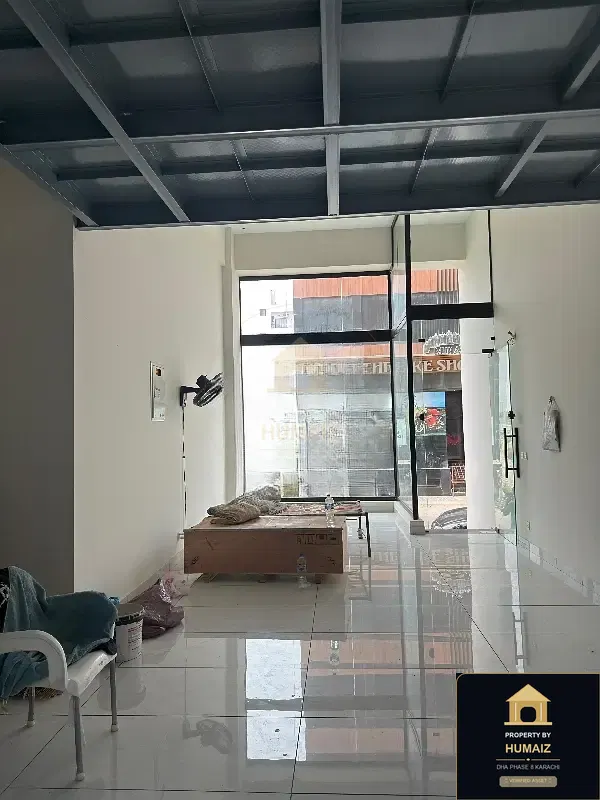 150 Sq. Yd. Commercial Retail Shop on Zulfiqar Commercial For Rent in DHA Phase 8 Karachi — Photograph 3