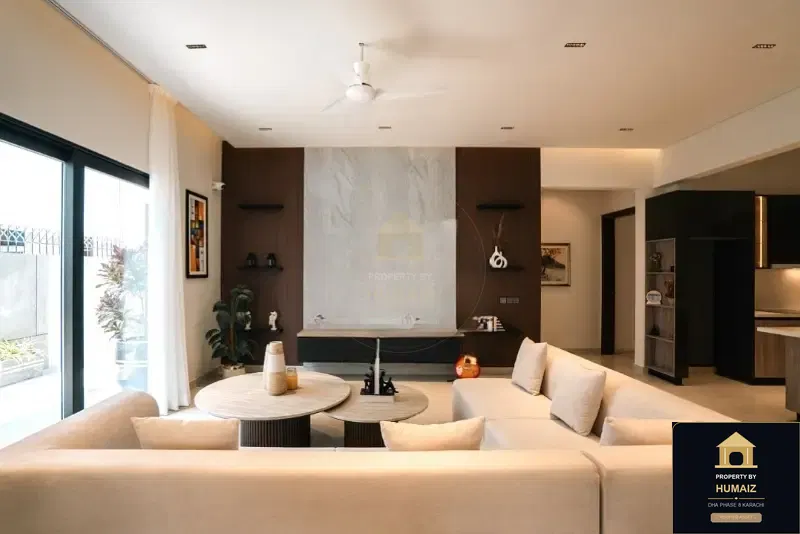 500 Sq. Yd. 6-Bedroom Luxury Villa (Basement, 7 Bath, Residence 24) in DHA Phase 8 For Sale in DHA Phase 8 Karachi — Photograph 4
