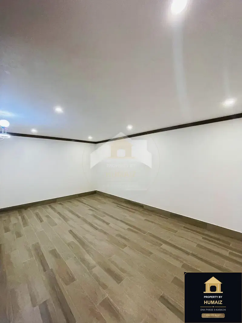 500 Sq. Yd. 6-Bedroom Luxury Villa (West Open, 6 Bath, Residence 105) in DHA Phase 8 For Sale in DHA Phase 8 Karachi — Photograph 16