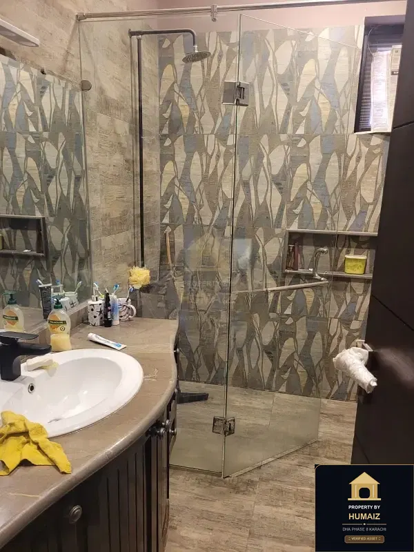 500 Sq. Yd. 6-Bedroom Luxury Villa (6 Bath, Residence 7) in Zone B For Sale in DHA Phase 8 Karachi — Photograph 18