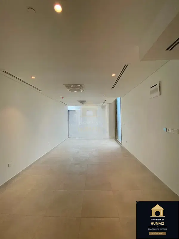 2-Bedroom Luxury Apartment (Sea Facing, 3 Bath, Suite 25) at The Views For Rent in DHA Phase 8 Karachi — Photograph 18