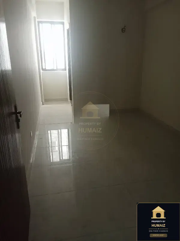 3-Bedroom Luxury Apartment (3 Bath, Suite 16) on Al-Murtaza Commercial For Rent in DHA Phase 8 Karachi — Photograph 11