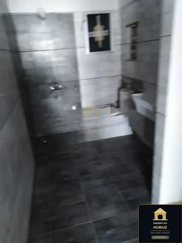 Luxury High-Rise Residence on Al-Murtaza Commercial For Sale in DHA Phase 8 Karachi — Photograph 20