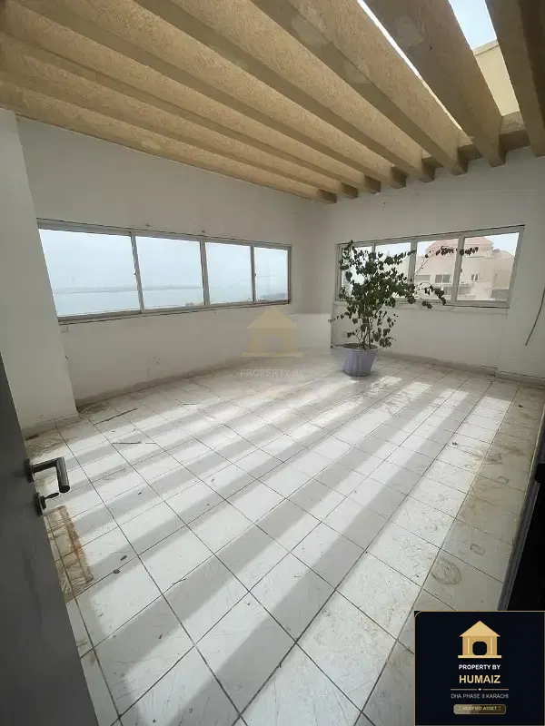 5-Bed Luxury Penthouse (Penthouse, 5 Bath, Suite 1) at Creek Vistas For Rent in DHA Phase 8 Karachi — Photograph 22