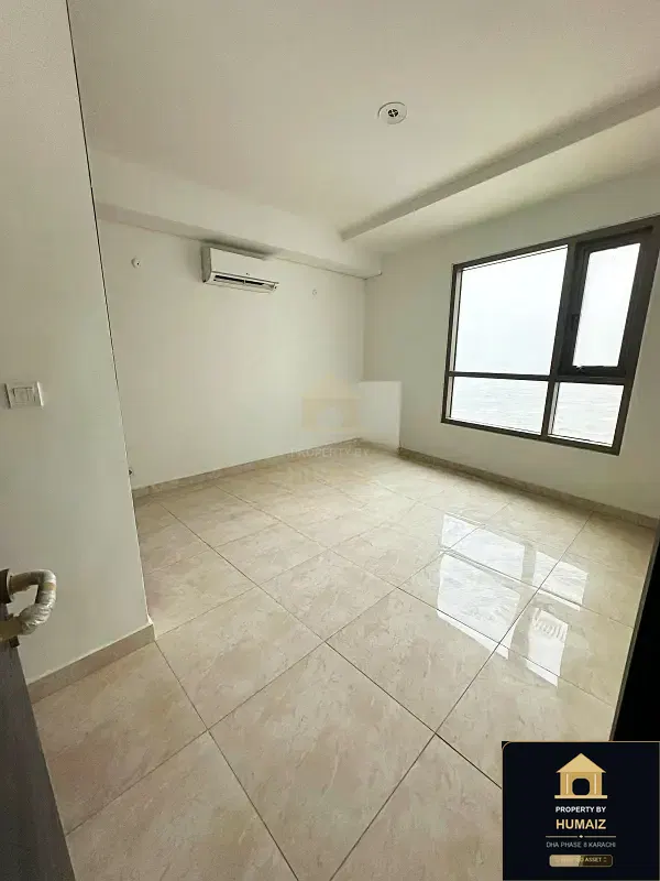3-Bedroom Luxury Apartment (Sea Facing, 4 Bath, Suite 1) at Reef Towers For Rent in DHA Phase 8 Karachi — Photograph 34