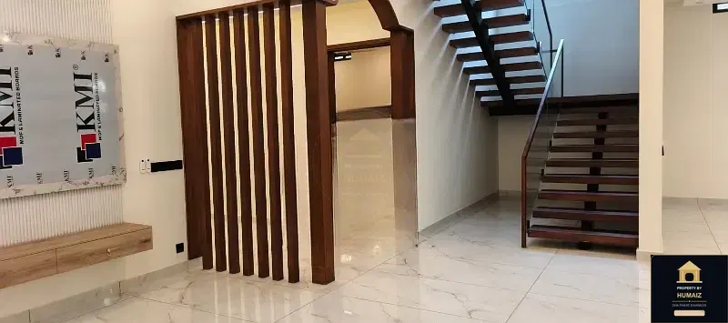 500 Sq. Yd. 7-Bedroom Luxury Villa (Basement, 6 Bath, Residence 9) in DHA Phase 8 For Sale in DHA Phase 8 Karachi — Photograph 21