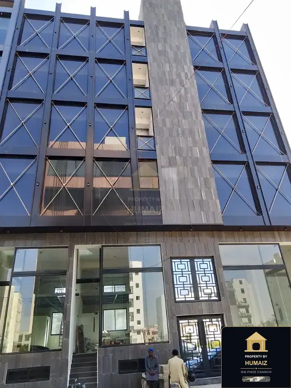 200 Sq. Yd. Corporate Office Space on Al-Murtaza Commercial For Sale in DHA Phase 8 Karachi — Photograph 3