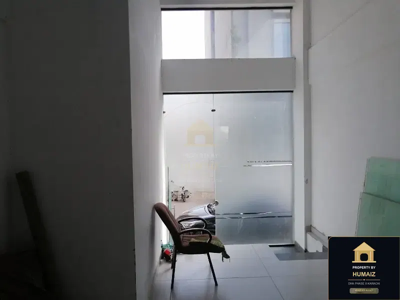 46 Sq. Yd. Commercial Retail Shop on Zulfiqar Commercial For Sale in DHA Phase 8 Karachi — Photograph 4