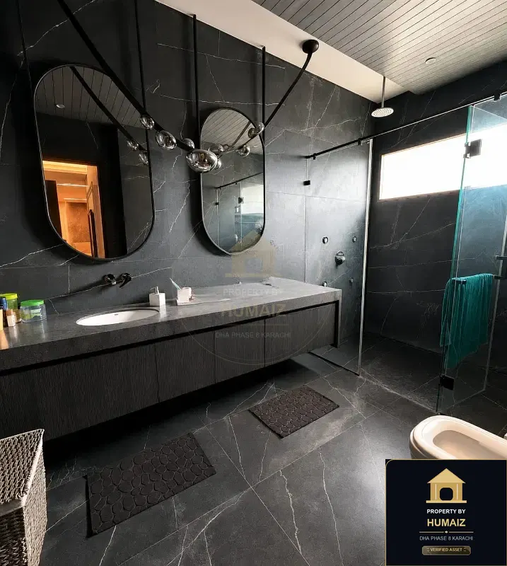 1,000 Sq. Yd. 7-Bedroom Luxury Villa (Private Pool, 7 Bath, Residence 16) in DHA Phase 8 For Sale in DHA Phase 8 Karachi — Photograph 15