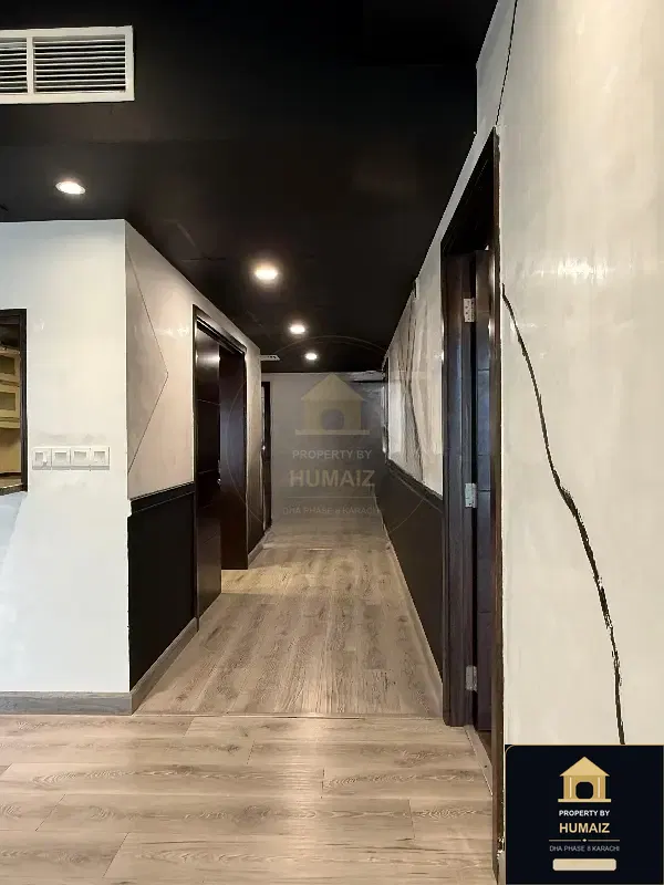 3-Bedroom Luxury Apartment (Sea Facing, 4 Bath, Suite 29) at Pearl Towers For Sale in DHA Phase 8 Karachi — Photograph 13