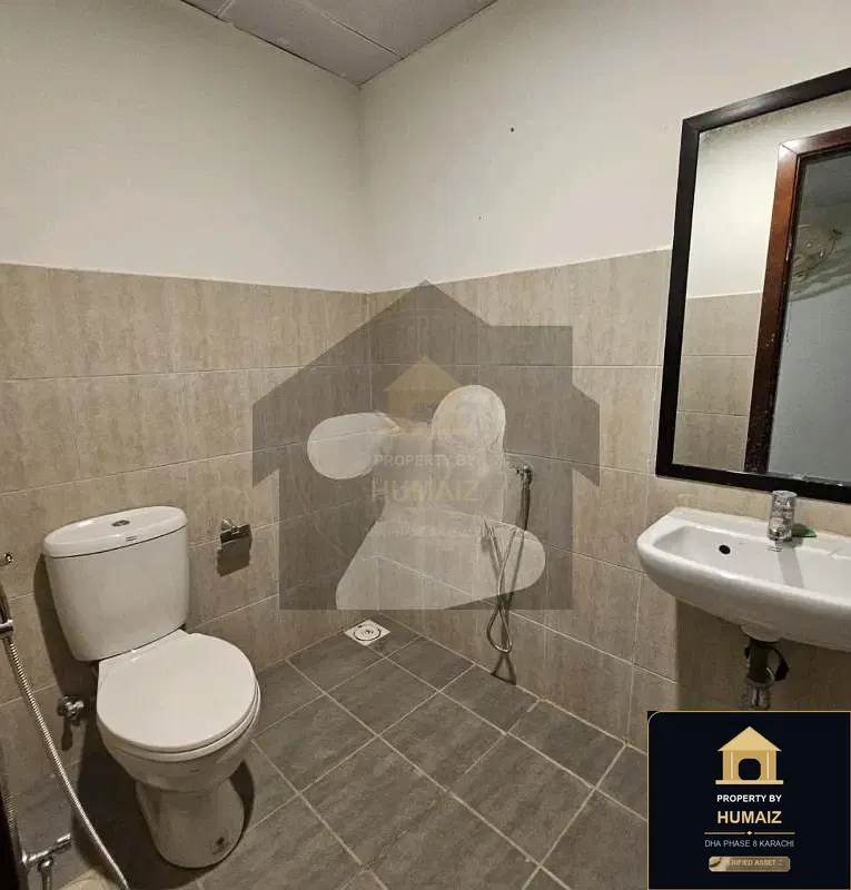 2-Bedroom Luxury Apartment (Sea Facing, 4 Bath, Suite 18) at Reef Towers For Sale in DHA Phase 8 Karachi — Photograph 6