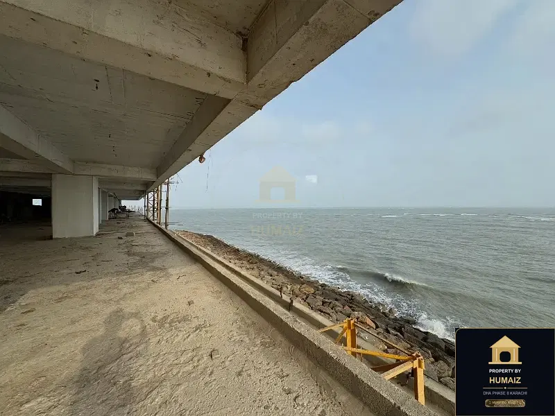 1-Bedroom Luxury Apartment (2 Bath, Suite 105) at HMR Waterfront For Sale in DHA Phase 8 Karachi — Photograph 3