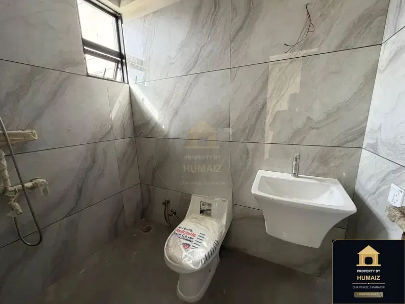 3-Bedroom Luxury Apartment (Brand New, Suite 28) on Al-Murtaza Commercial For Rent in DHA Phase 8 Karachi — Photograph 8