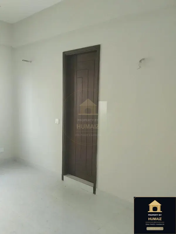 2-Bedroom Luxury Apartment in Khayaban-e-Sahil For Sale in DHA Phase 8 Karachi — Photograph 9