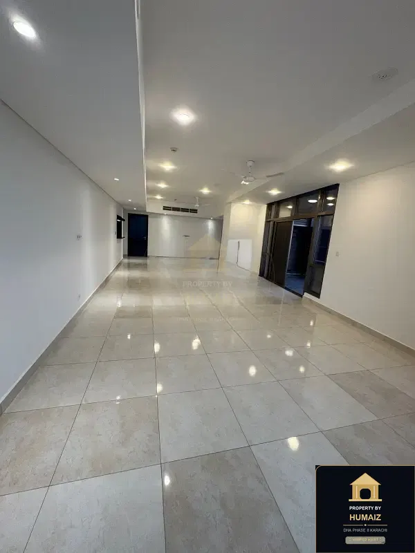 3-Bedroom Luxury Apartment (Sea Facing, 5 Bath, Suite 12) at Reef Towers For Sale in DHA Phase 8 Karachi — Photograph 10