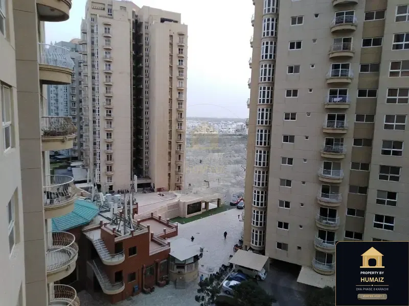 4-Bedroom Luxury Apartment (4 Bath, Suite 37) at Creek Vistas For Rent in DHA Phase 8 Karachi — Photograph 13