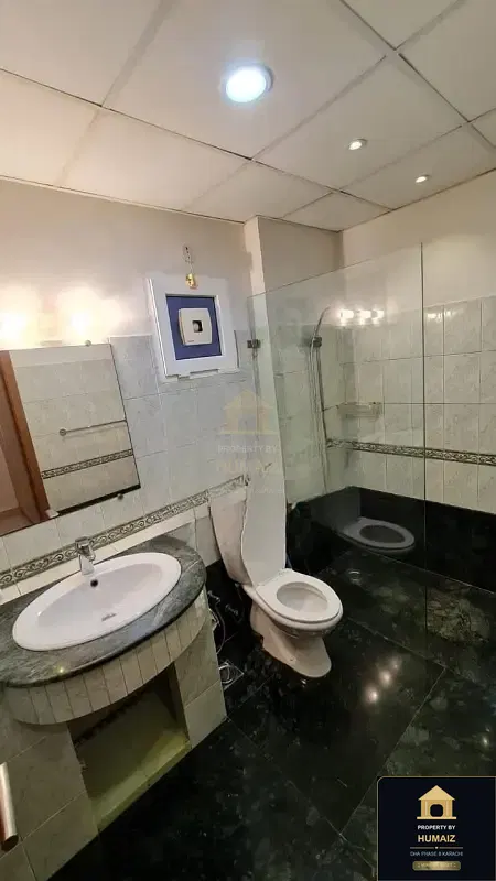 4-Bedroom Luxury Apartment (5 Bath, Suite 2) at Creek Vistas For Rent in DHA Phase 8 Karachi — Photograph 9