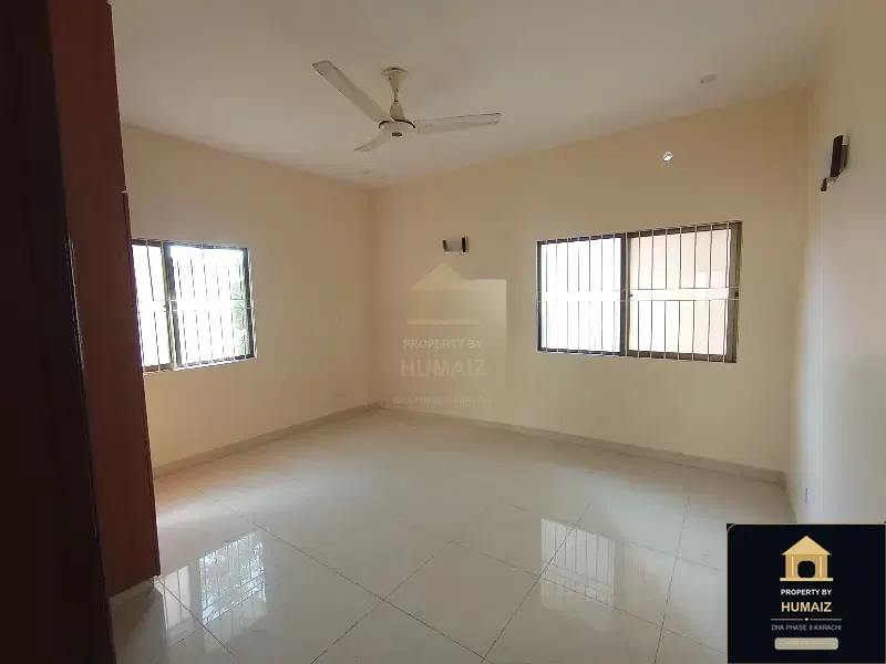 3-Bedroom Upper/Lower Portion (4 Bath, Unit 13) in DHA Phase 8 For Rent in DHA Phase 8 Karachi — Photograph 5