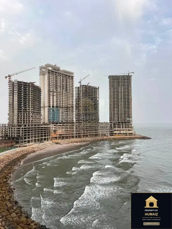 3-Bedroom Luxury Apartment (4 Bath, Suite 26) at Pearl Towers For Sale in DHA Phase 8 Karachi — Photograph 3