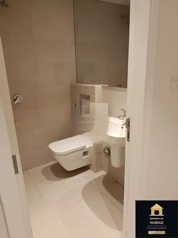 3-Bedroom Luxury Apartment (4 Bath, Suite 40) at The Views For Rent in DHA Phase 8 Karachi — Photograph 6