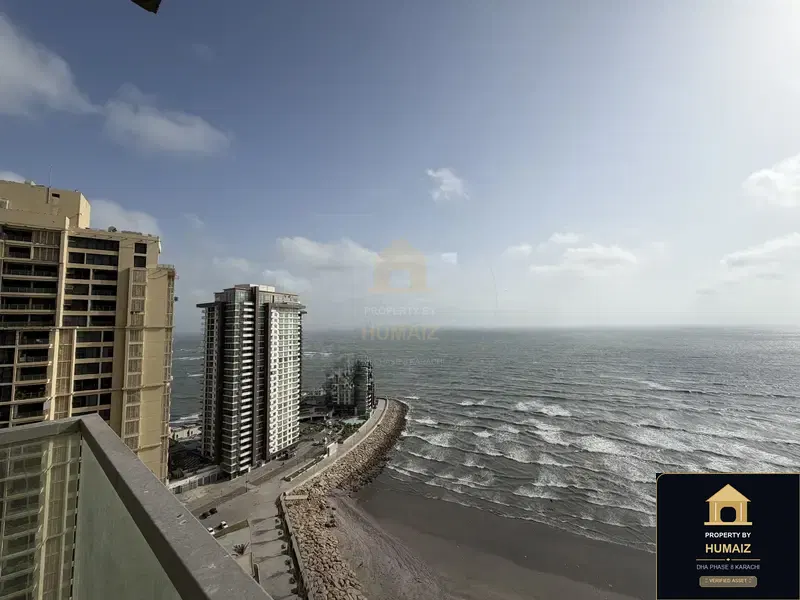 3-Bedroom Luxury Apartment (Sea Facing, 4 Bath, Suite 3) at The Views For Rent in DHA Phase 8 Karachi — Photograph 3