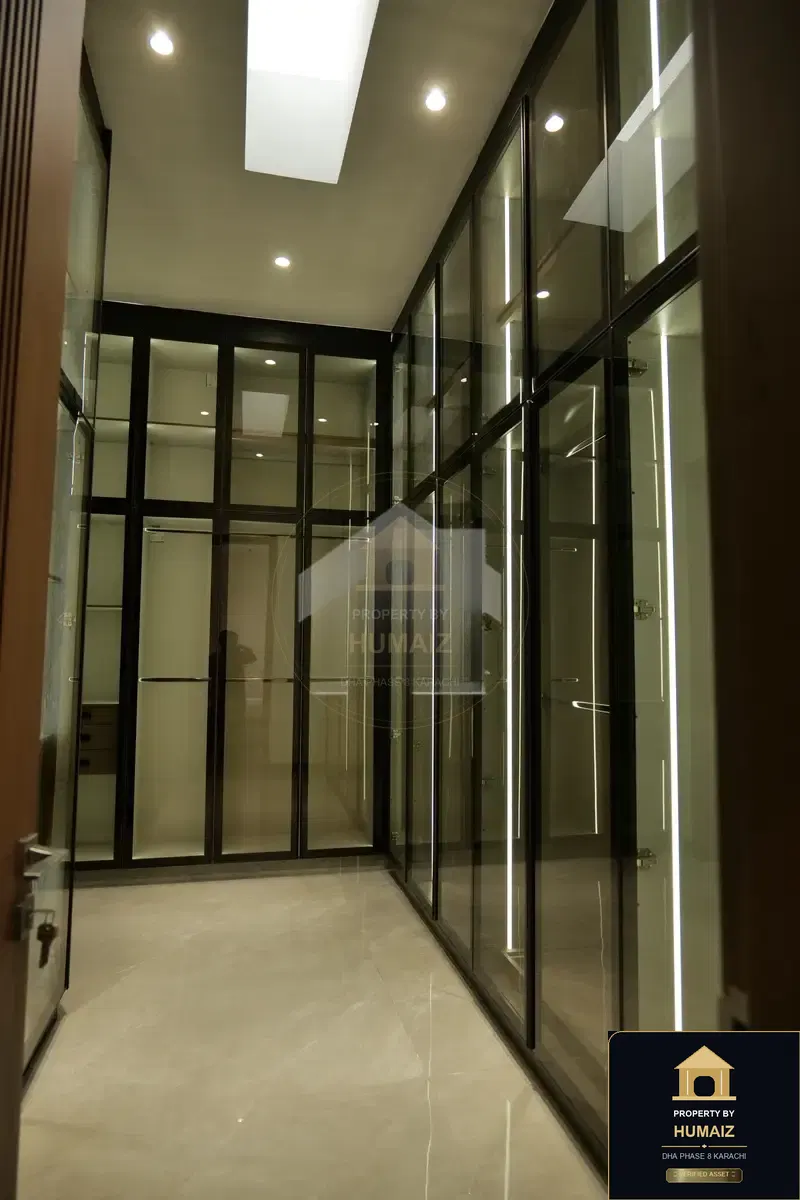 1,000 Sq. Yd. 7-Bedroom Luxury Villa in Khayaban-e-Bahria For Sale in DHA Phase 8 Karachi — Photograph 47