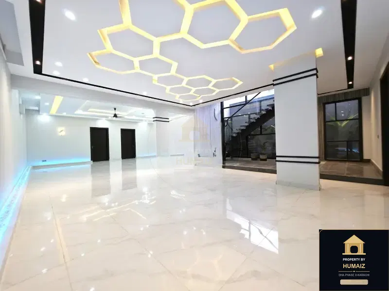 500 Sq. Yd. 6-Bedroom Luxury Villa (Basement, 7 Bath, Residence 49) in DHA Phase 8 For Sale in DHA Phase 8 Karachi — Photograph 11