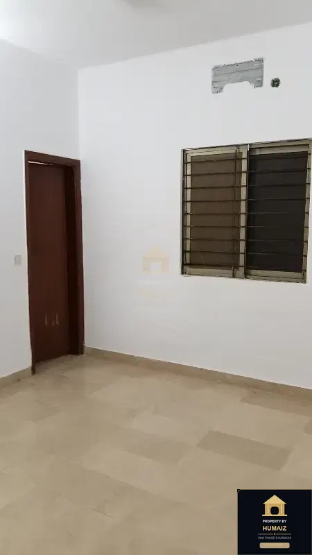 3-Bedroom Upper/Lower Portion (4 Bath, Unit 76) in DHA Phase 8 For Rent in DHA Phase 8 Karachi — Photograph 16