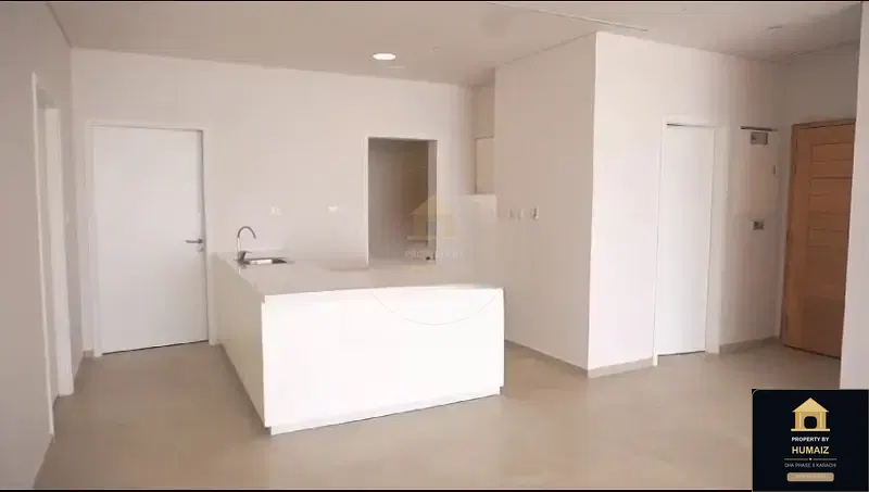 4-Bedroom Luxury Apartment (Sea Facing, 4 Bath, Suite 4) at The Views For Sale in DHA Phase 8 Karachi — Photograph 19