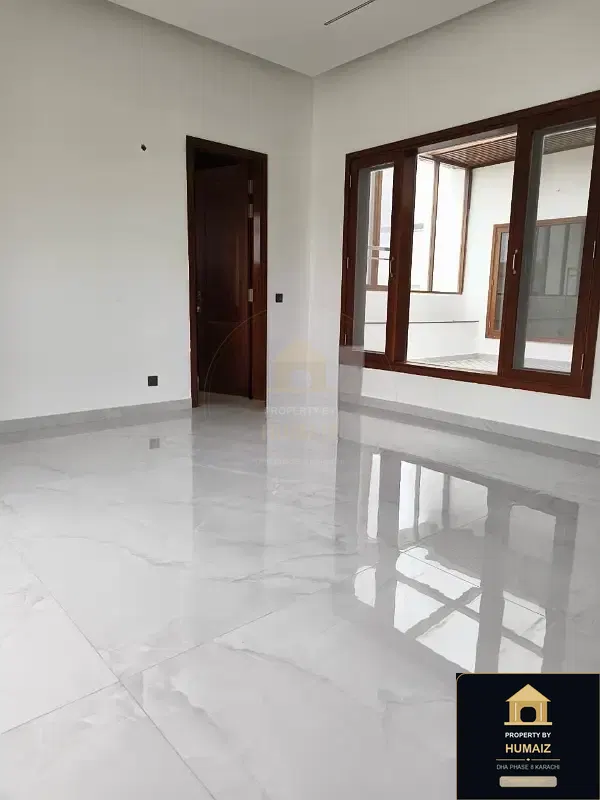 500 Sq. Yd. 7-Bedroom Luxury Villa in Khayaban-e-Bahria For Sale in DHA Phase 8 Karachi — Photograph 5