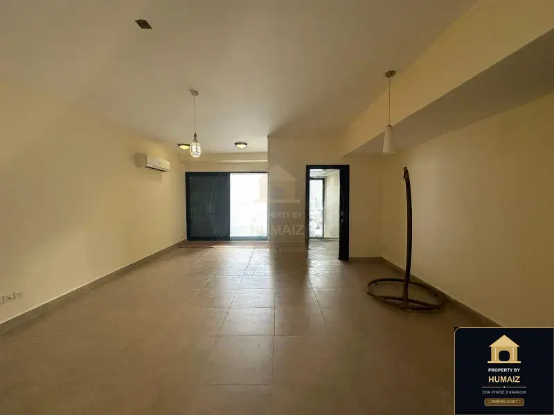 3-Bedroom Luxury Apartment (Sea Facing, 5 Bath, Suite 17) at Coral Towers For Sale in DHA Phase 8 Karachi — Photograph 7