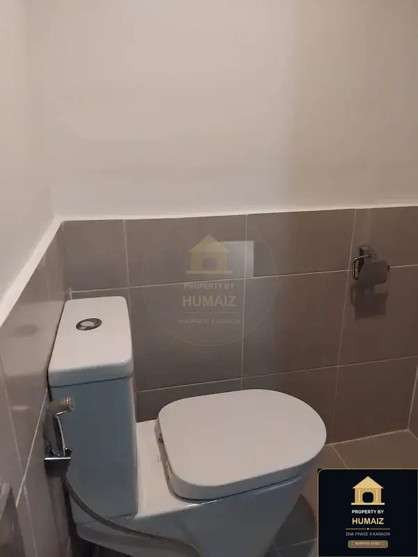 4-Bedroom Luxury Apartment (Sea Facing, 5 Bath, Suite 8) at Coral Towers For Sale in DHA Phase 8 Karachi — Photograph 24
