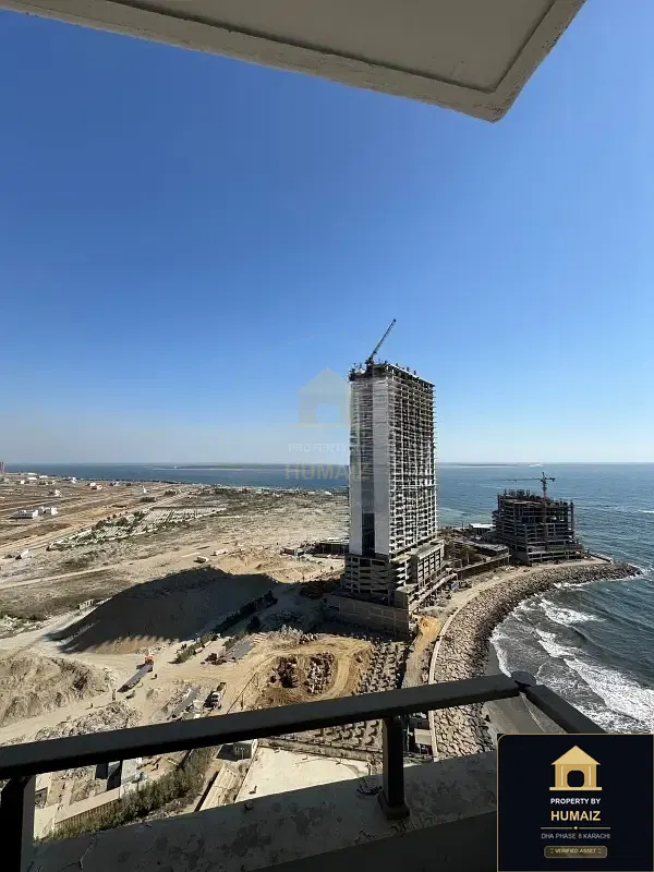 2-Bedroom Luxury Apartment (Sea Facing, 3 Bath, Suite 4) at Reef Towers For Sale in DHA Phase 8 Karachi — Photograph 19