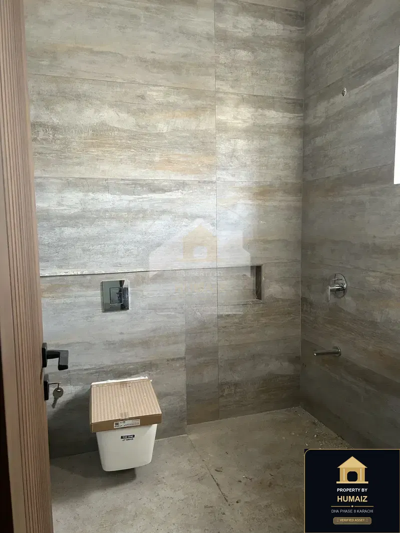 300 Sq. Yd. 5-Bedroom Luxury Villa at Panorama For Sale in DHA Phase 8 Karachi — Photograph 35