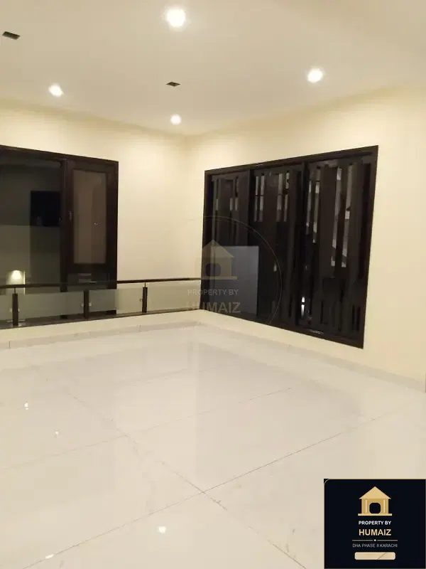500 Sq. Yd. 6-Bedroom Luxury Villa (West Open, 6 Bath, Residence 1) in Zone B For Sale in DHA Phase 8 Karachi — Photograph 11