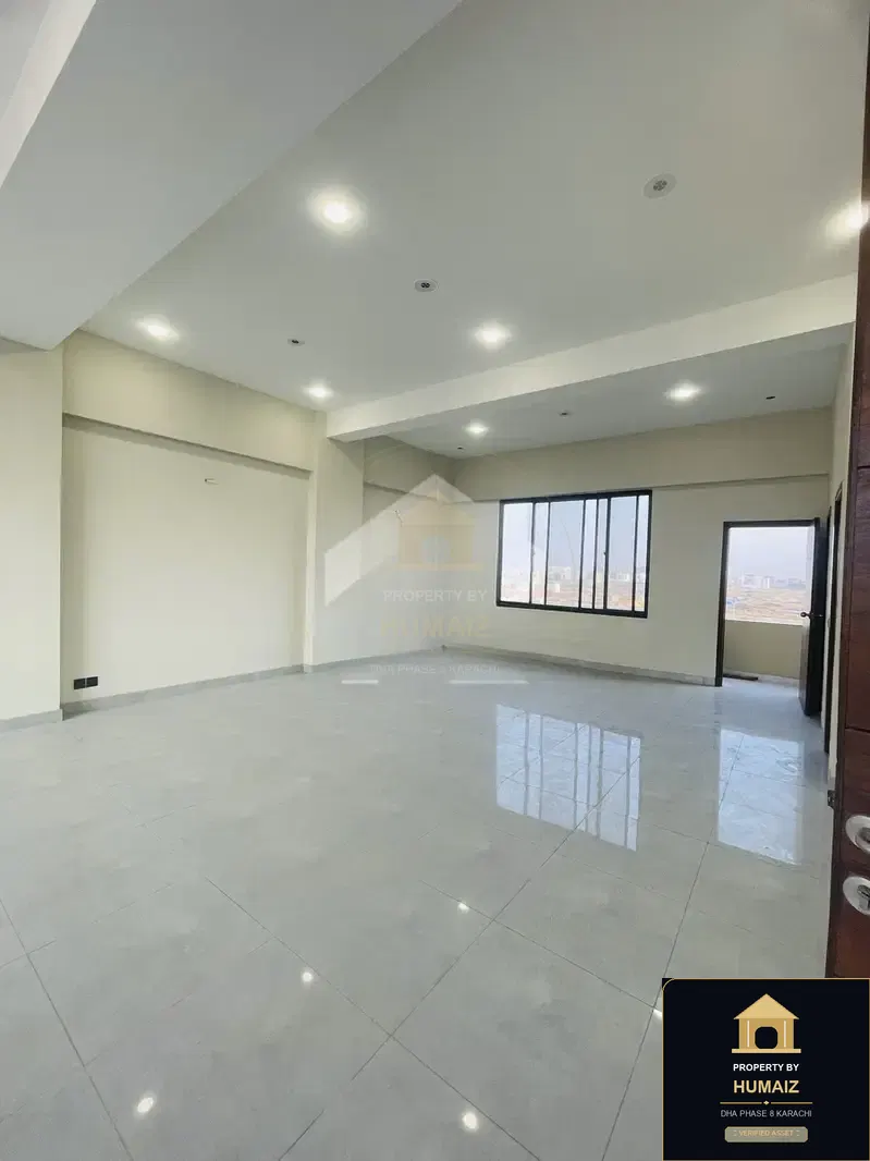 222 Sq. Yd. Corporate Office Space in Khayaban-e-Sahil For Rent in DHA Phase 8 Karachi — Photograph 5