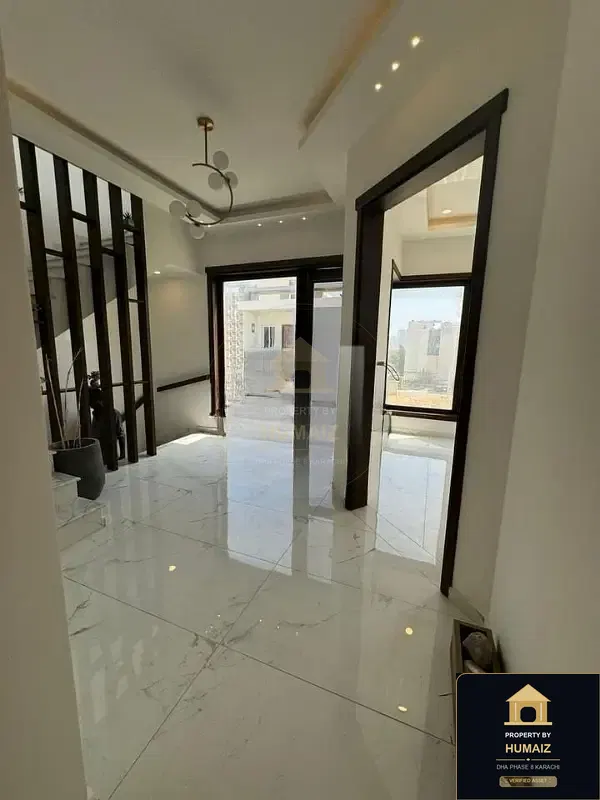 120 Sq. Yd. 4-Bedroom Luxury Villa in Zone A For Rent in DHA Phase 8 Karachi — Photograph 6