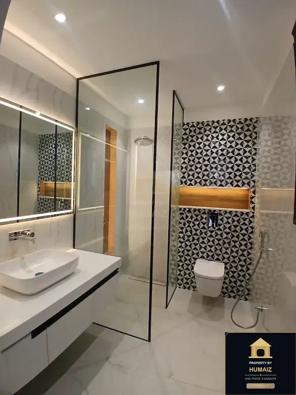 666 Sq. Yd. 5-Bedroom Luxury Villa (Basement, 6 Bath, Residence 1) in Zone A For Sale in DHA Phase 8 Karachi — Photograph 13