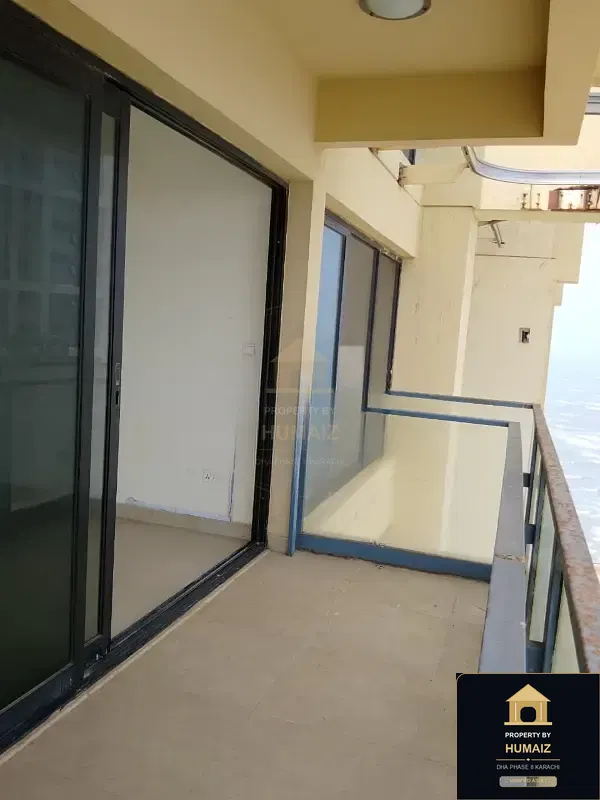 4-Bedroom Luxury Apartment (5 Bath, Suite 5) at Coral Towers For Rent in DHA Phase 8 Karachi — Photograph 3