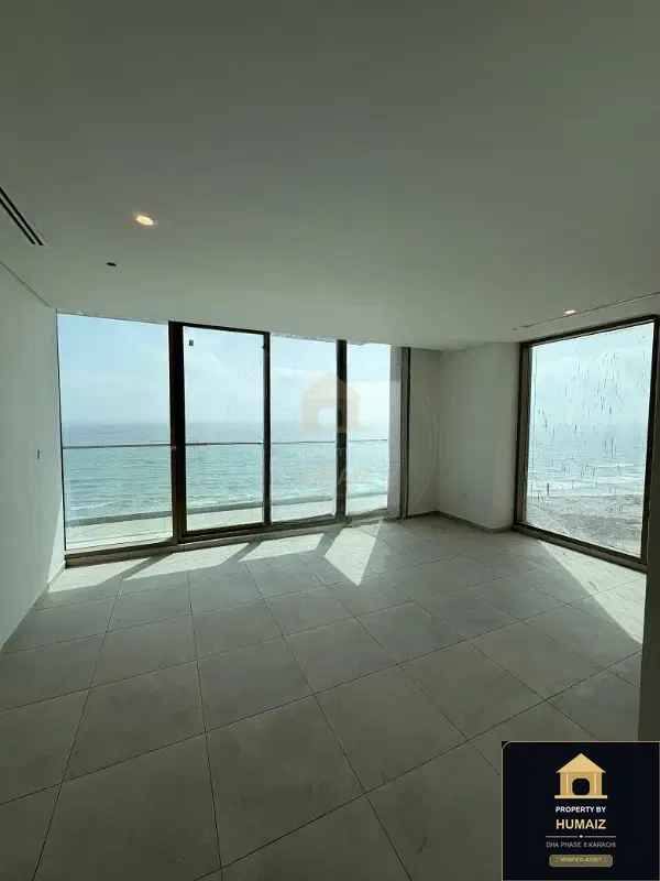 4-Bedroom Luxury Apartment at The Views North Tower For Sale in DHA Phase 8 Karachi — Photograph 14