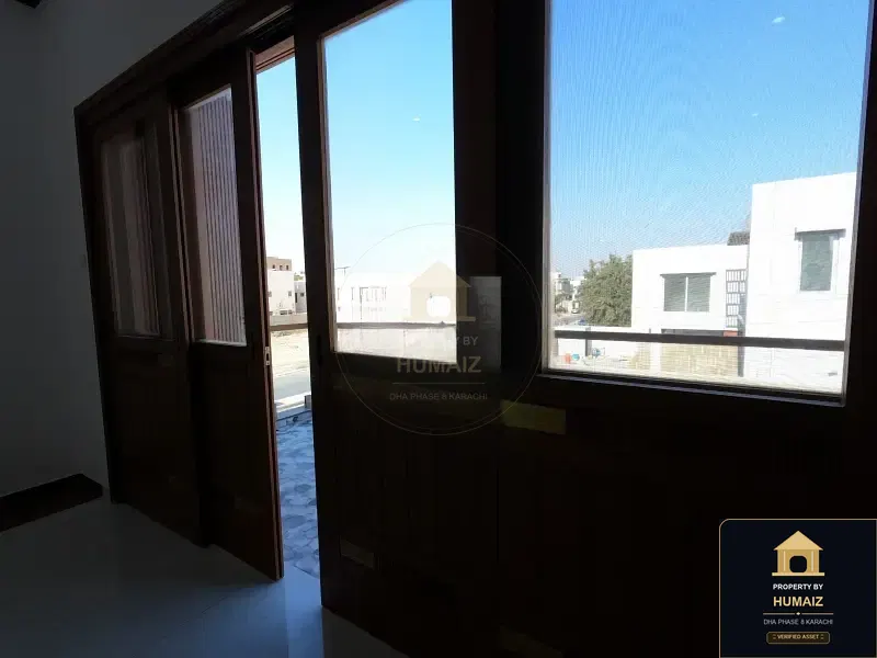 500 Sq. Yd. 6-Bedroom Luxury Villa (Corner, 6 Bath, Residence 131) in DHA Phase 8 For Sale in DHA Phase 8 Karachi — Photograph 30