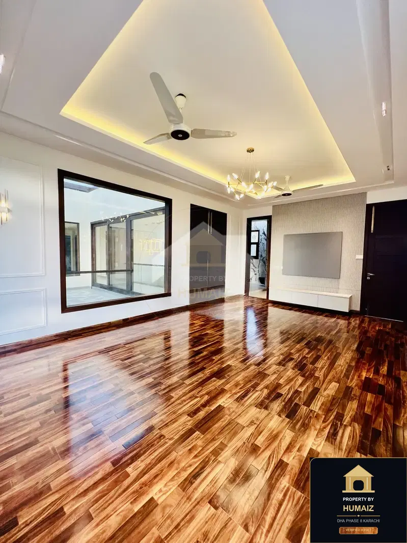 500 Sq. Yd. 7-Bedroom Luxury Villa (Private Pool, 6 Bath, Residence 14) in DHA Phase 8 For Sale in DHA Phase 8 Karachi — Photograph 2