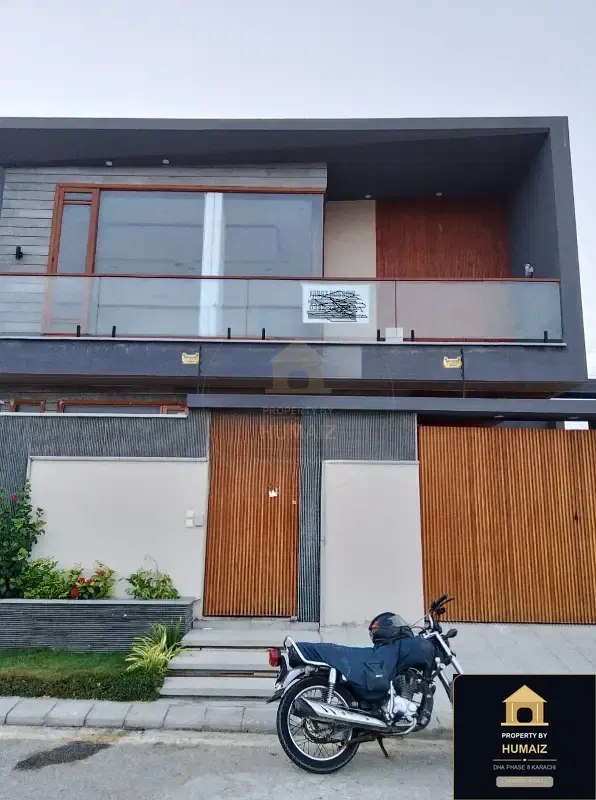300 Sq. Yd. 5-Bedroom Luxury Villa (Basement, 6 Bath, Residence 4) in Khayaban-e-Sahil For Sale in DHA Phase 8 Karachi — Photograph 6