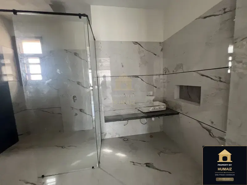 300 Sq. Yd. 5-Bedroom Luxury Villa (Basement, 6 Bath, Residence 12) in DHA Phase 8 For Sale in DHA Phase 8 Karachi — Photograph 15