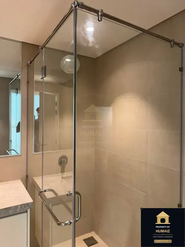 3-Bedroom Luxury Apartment (Sea Facing, 5 Bath, Suite 19) at The Views For Sale in DHA Phase 8 Karachi — Photograph 11