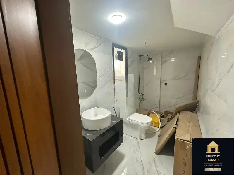 1,000 Sq. Yd. 6-Bedroom Luxury Villa (Private Pool, 6 Bath, Residence 3) on Zulfiqar Commercial For Sale in DHA Phase 8 Karachi — Photograph 38