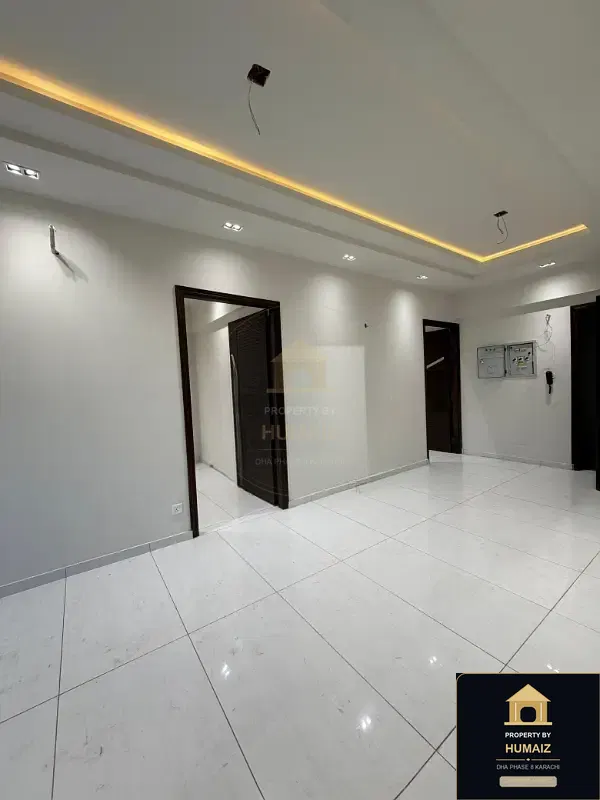 3-Bedroom Luxury Apartment (Boulevard Facing, 3 Bath, Suite 45) on Al-Murtaza Commercial For Sale in DHA Phase 8 Karachi — Photograph 6