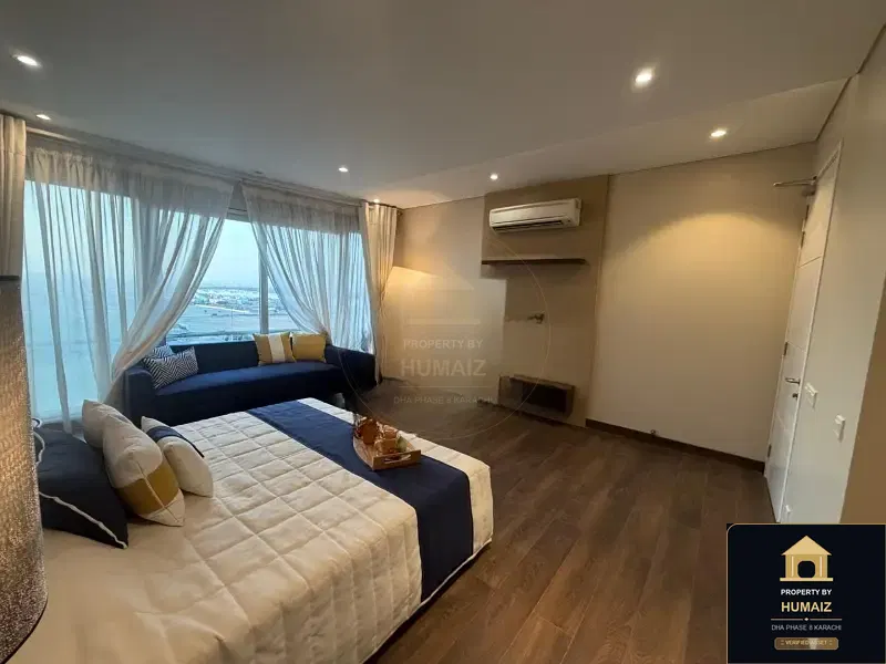 4-Bed Luxury Penthouse at The Arkadians For Sale in DHA Phase 8 Karachi — Photograph 11